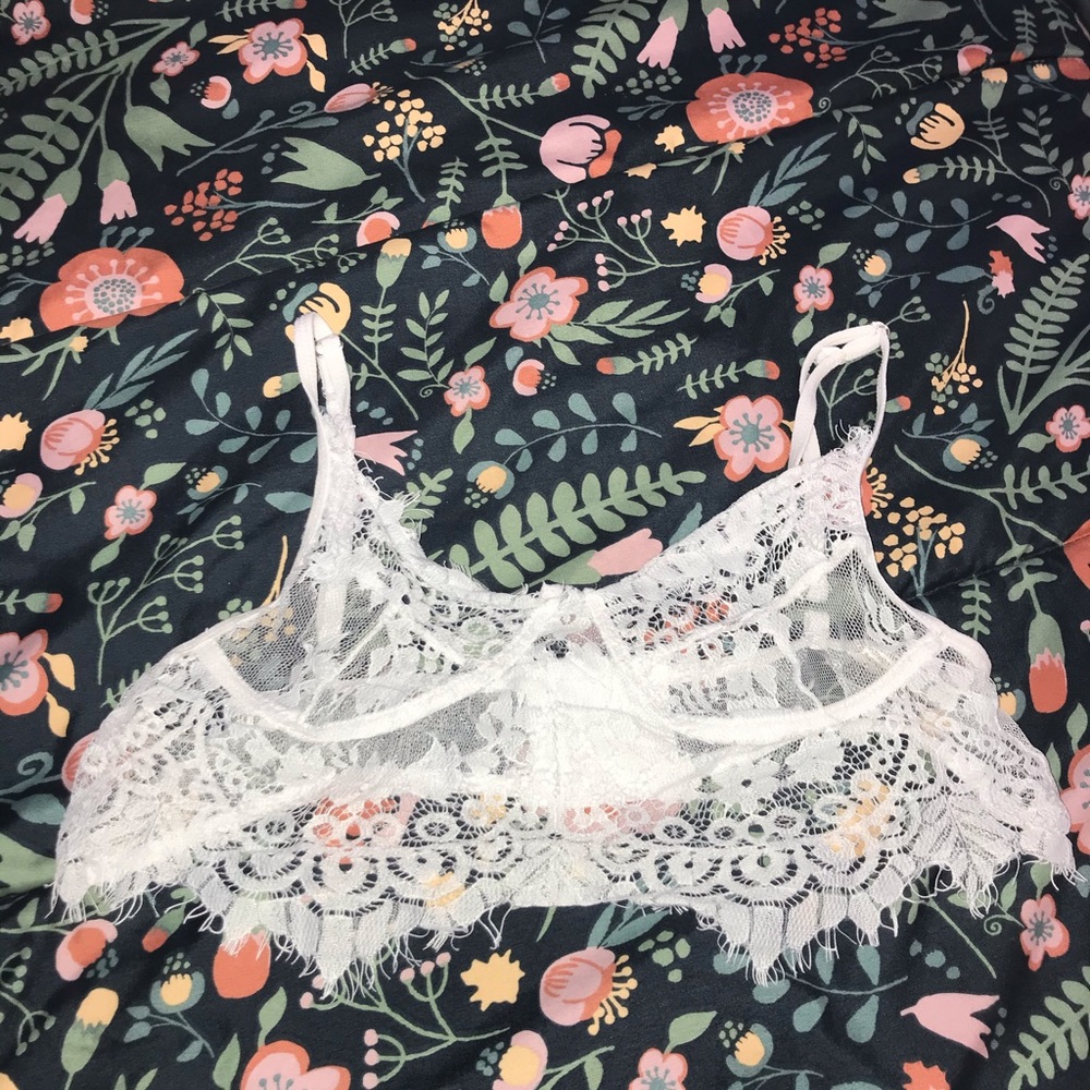 Cute, lace bralette